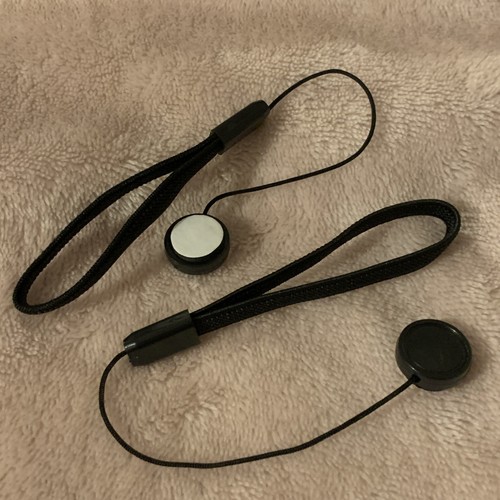 Pack lens cap - of,